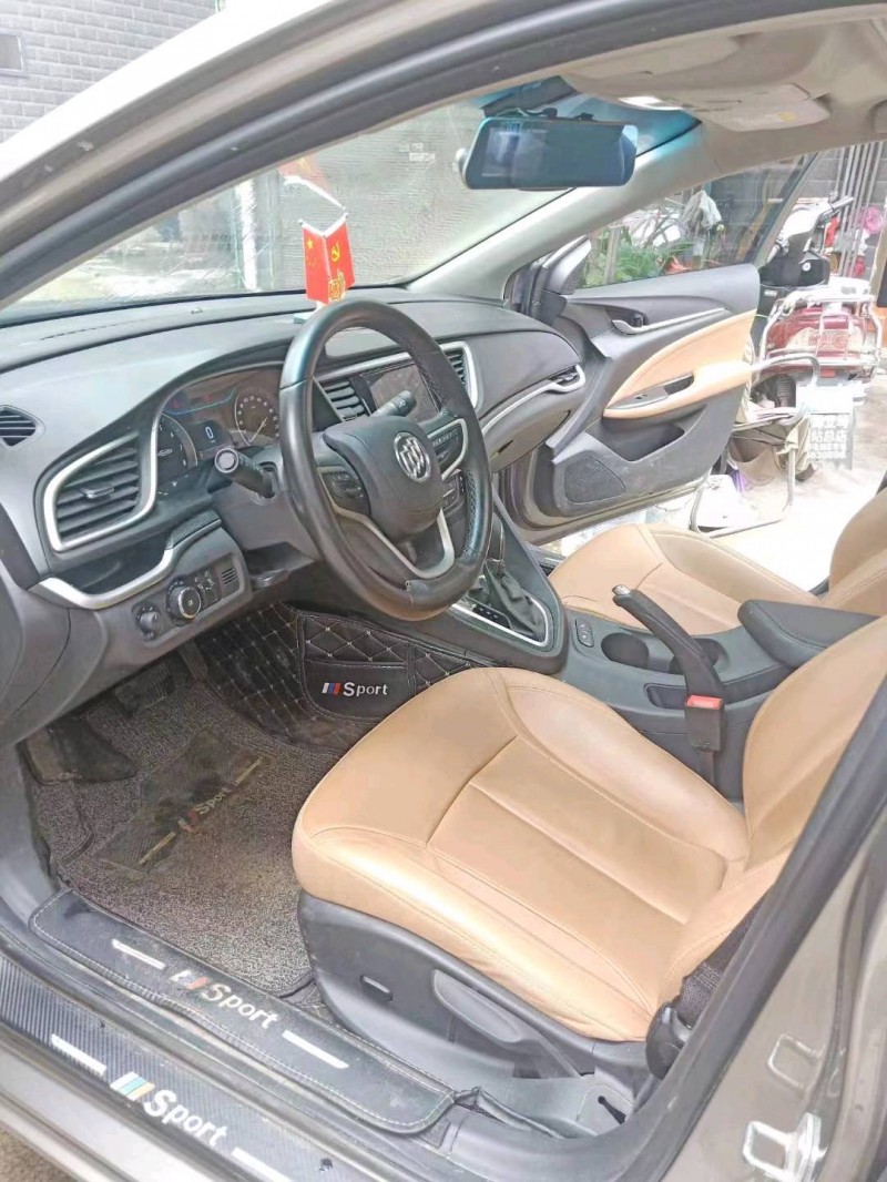 衡阳19年别克英朗GT5