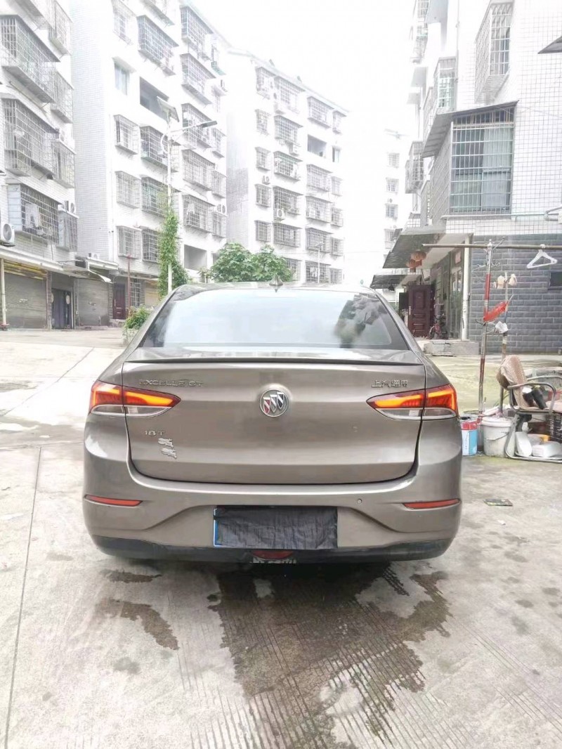 衡阳19年别克英朗GT7