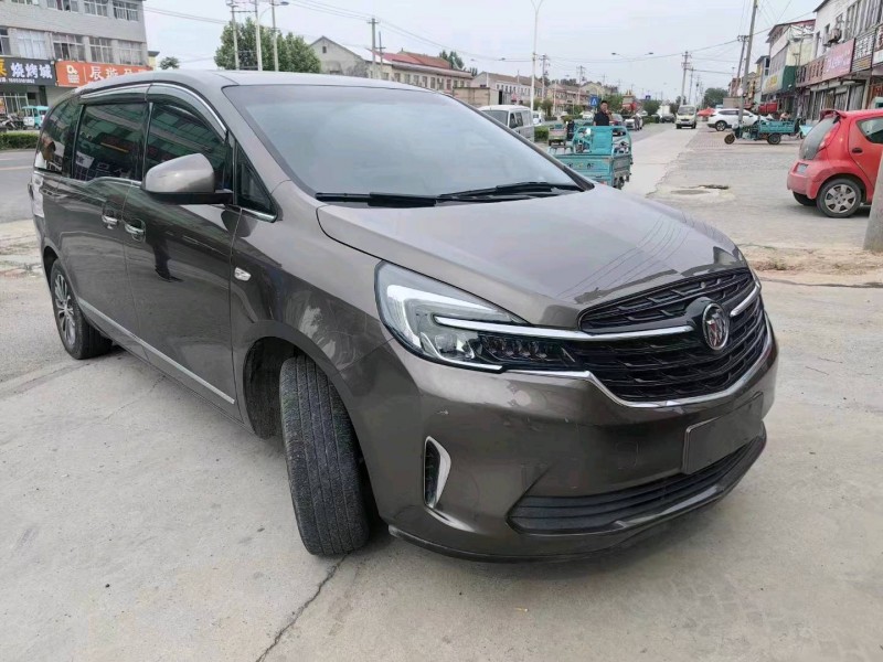 东营21年别克GL81