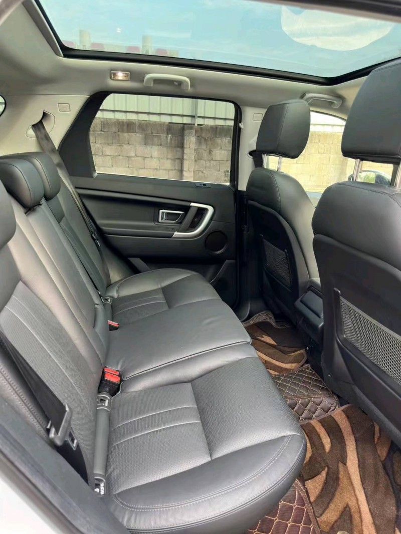 汕头19年路虎发现神行4