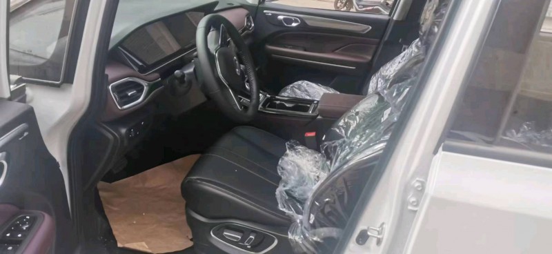 宜昌23年传祺M67