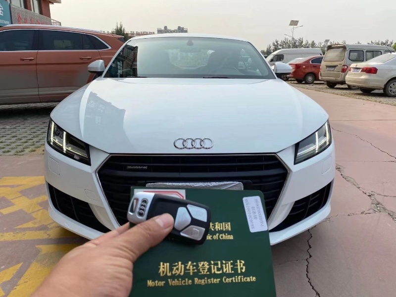 济宁16年奥迪TT1