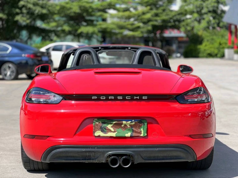 东莞16年保时捷Boxster9