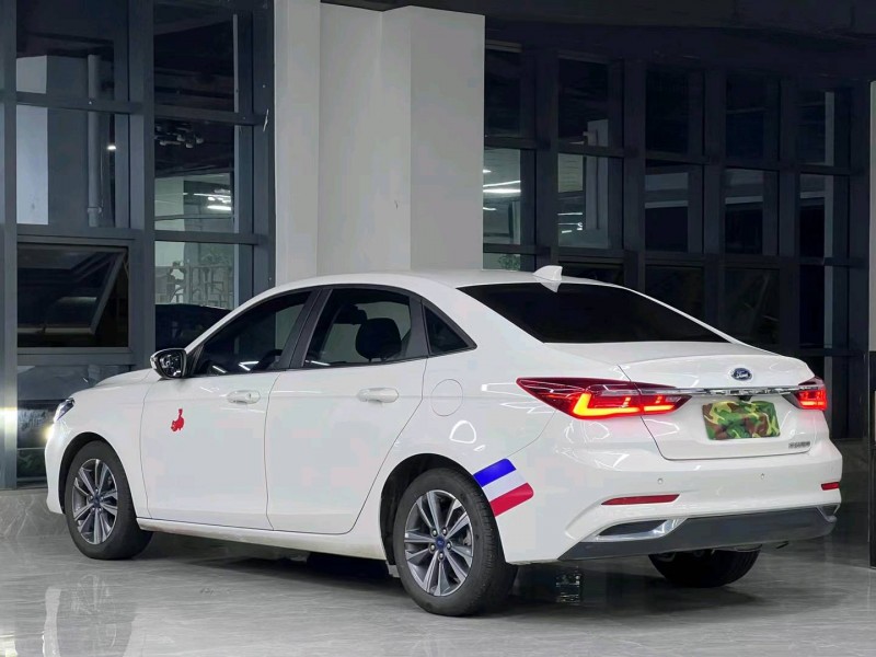 东莞21年福特福睿斯3