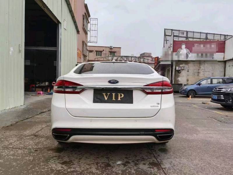 珠海18年福特蒙迪欧9