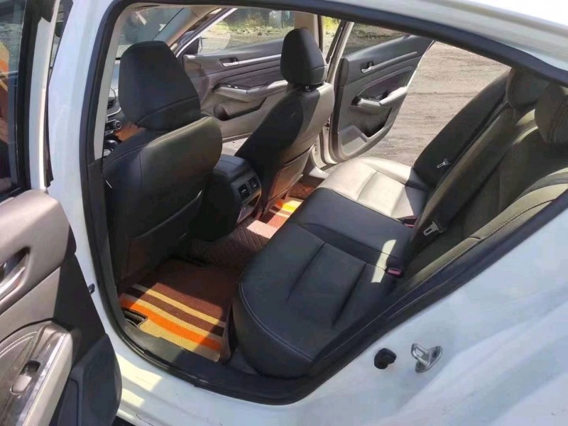 济南21年日产天籁4