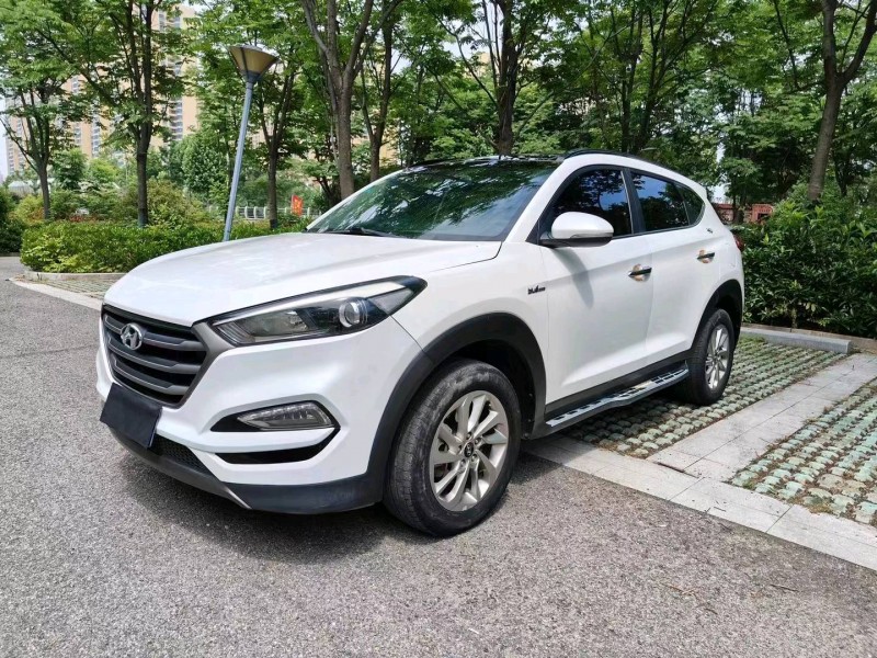 淮南16年现代途胜3