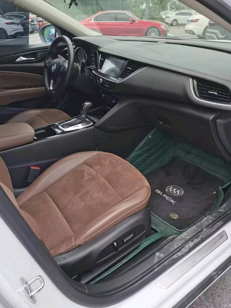 淮南19年别克君威4