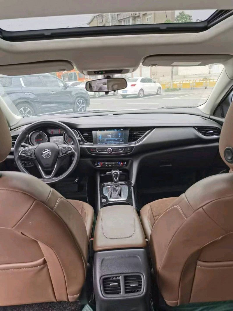 淮南19年别克君威7