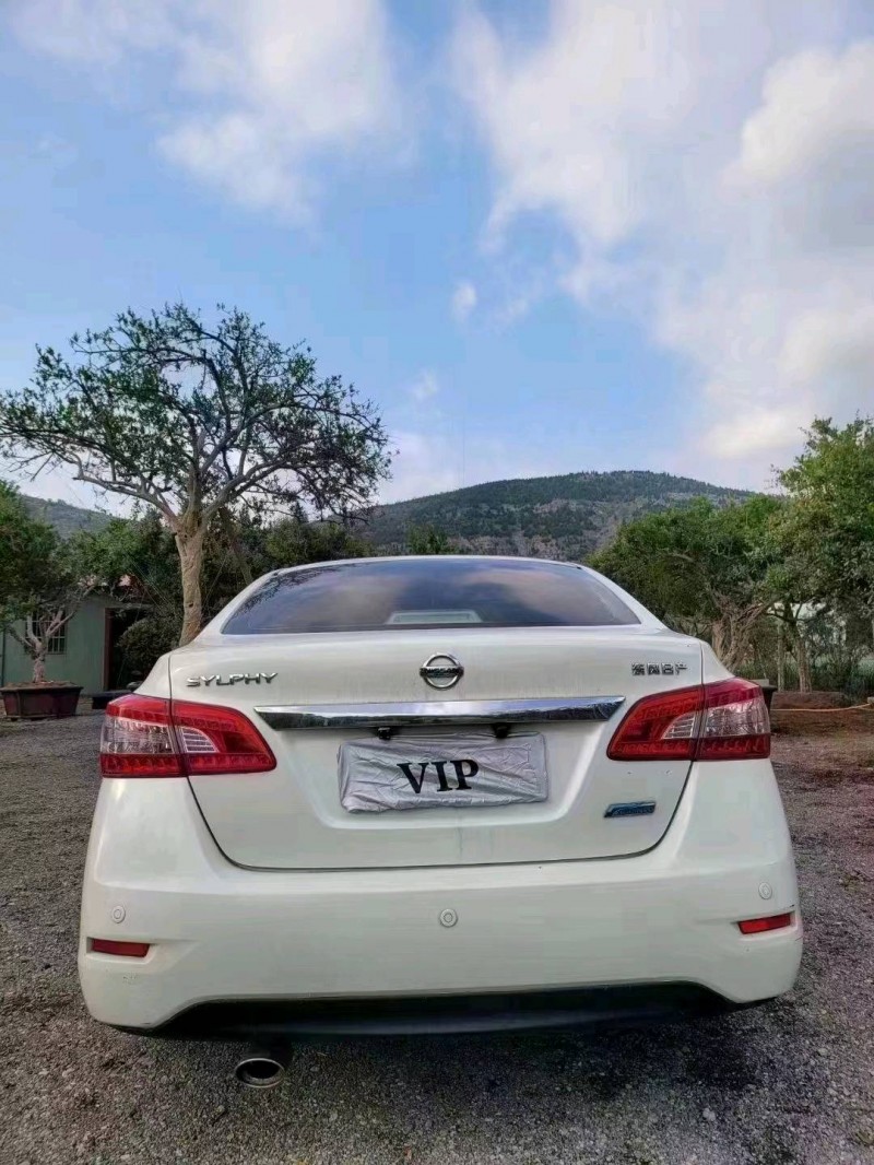 济南15年日产轩逸9