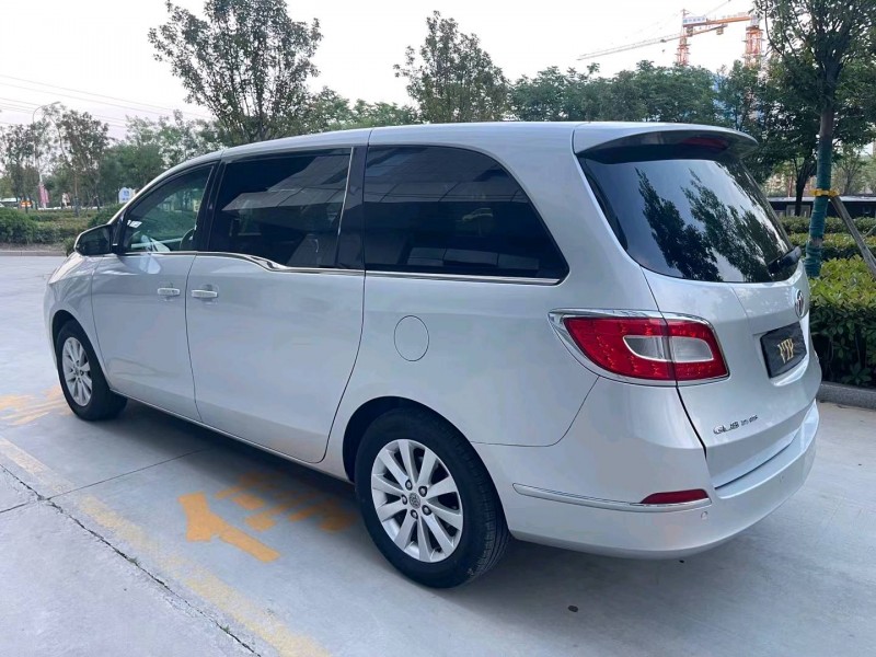 枣庄13年别克GL88