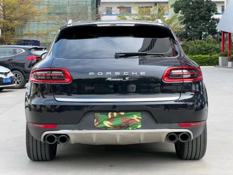 东莞17年保时捷Macan9