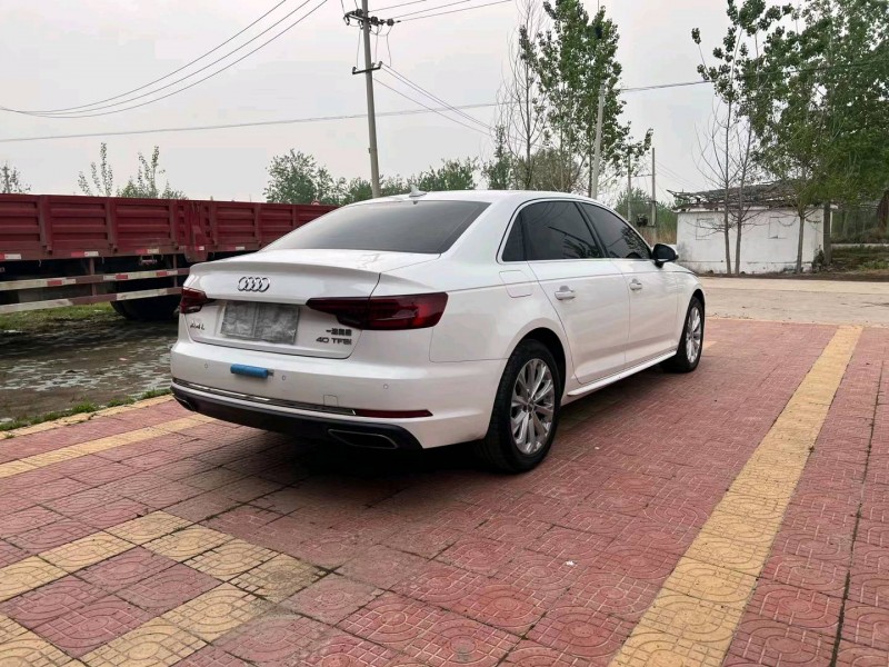徐州19年奥迪A4L8