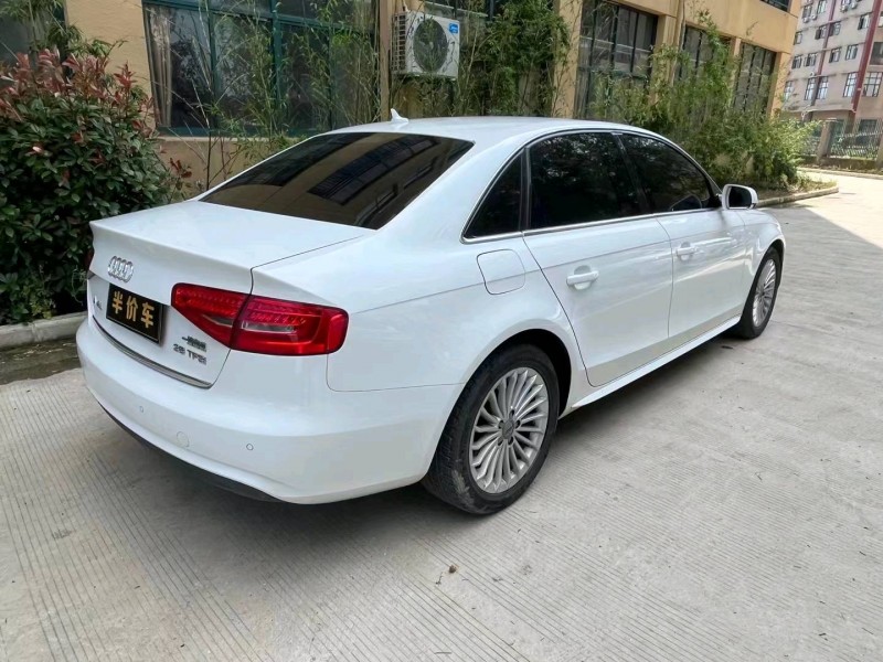 宜昌15年奥迪A4L5