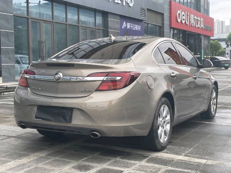 重庆14年别克君威6