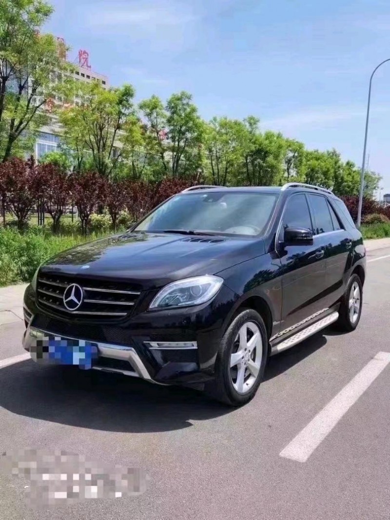 东营13年奔驰ML2