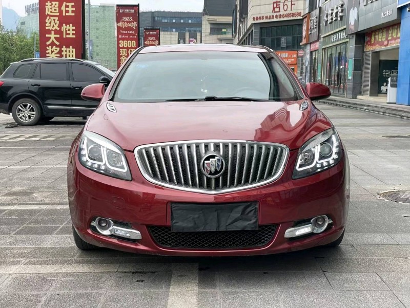 重庆14年别克英朗1