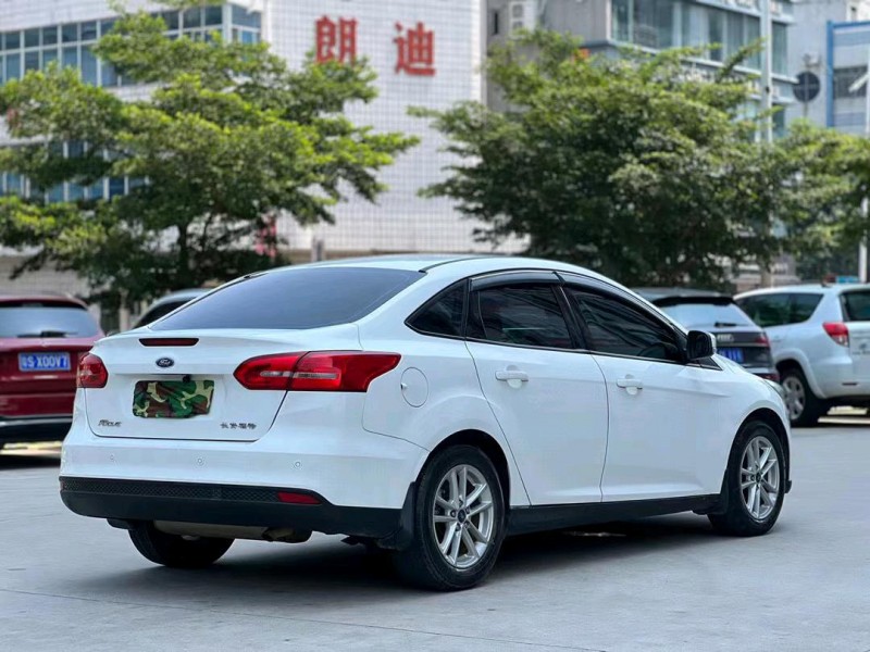 东莞16年福特福克斯8