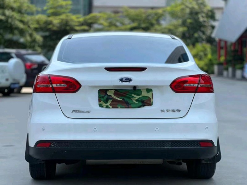 东莞16年福特福克斯9