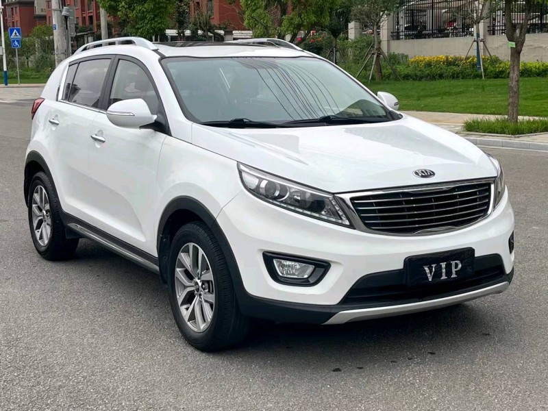 淮南17年起亚智跑3