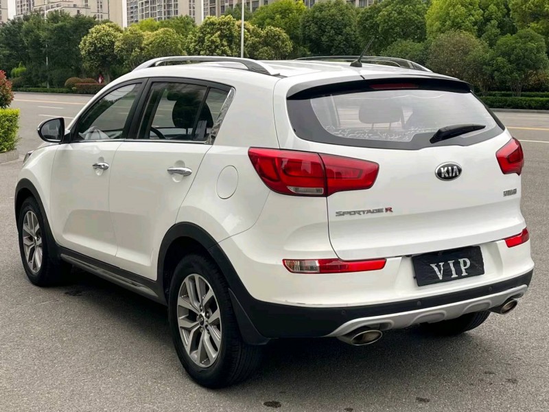 淮南17年起亚智跑4