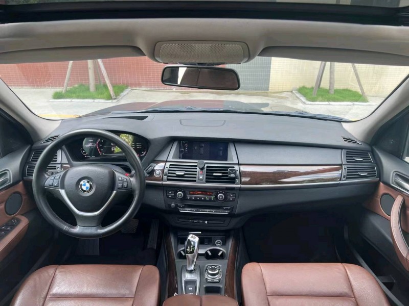 佛山11年宝马X57