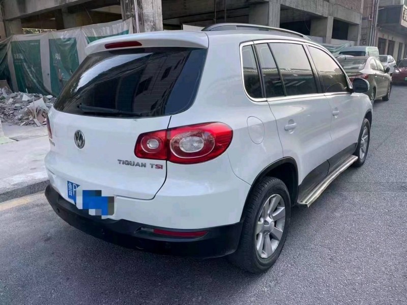 广州10年大众途观9