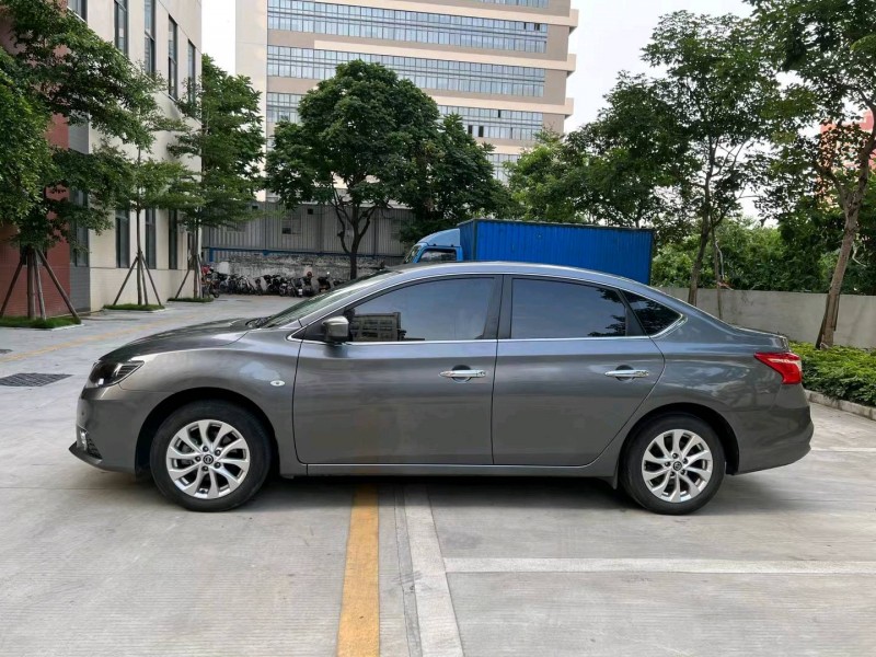 佛山20年日产轩逸4