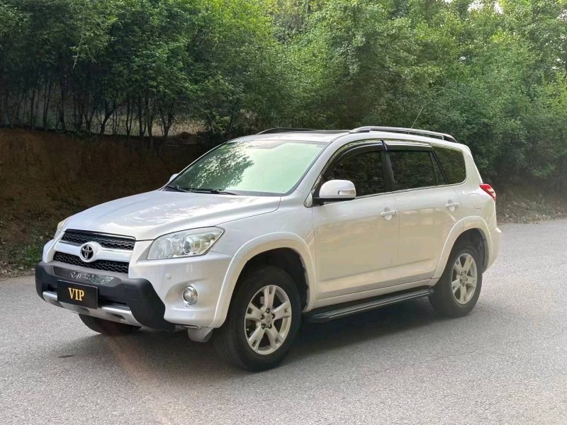 枣庄12年丰田RAV42