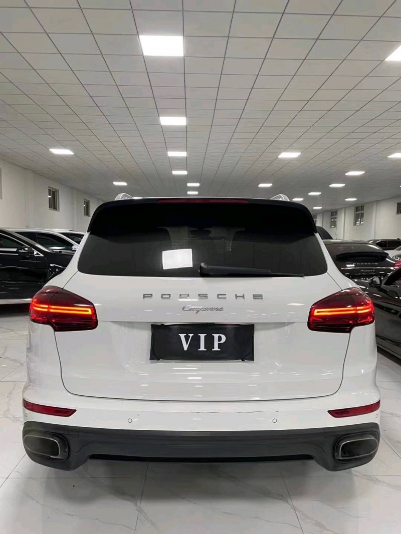 廊坊18年保时捷卡宴9