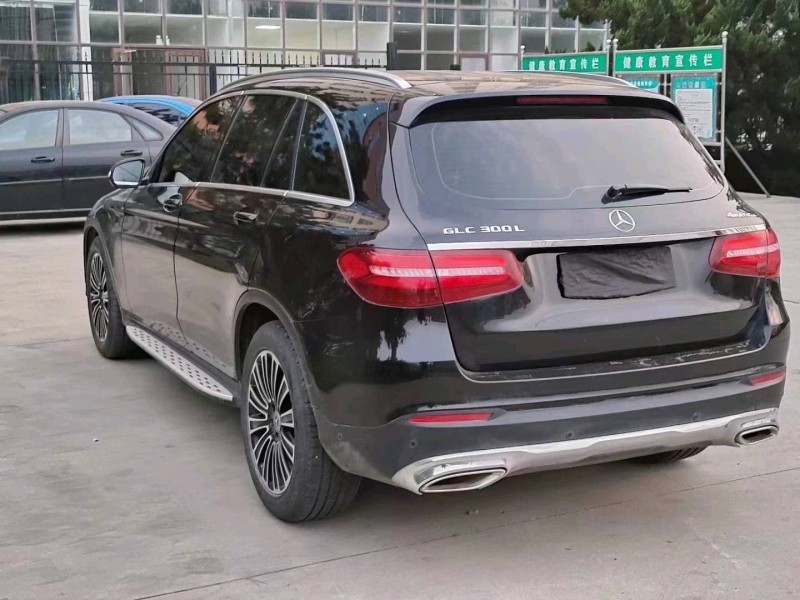 枣庄19年奔驰GLC4