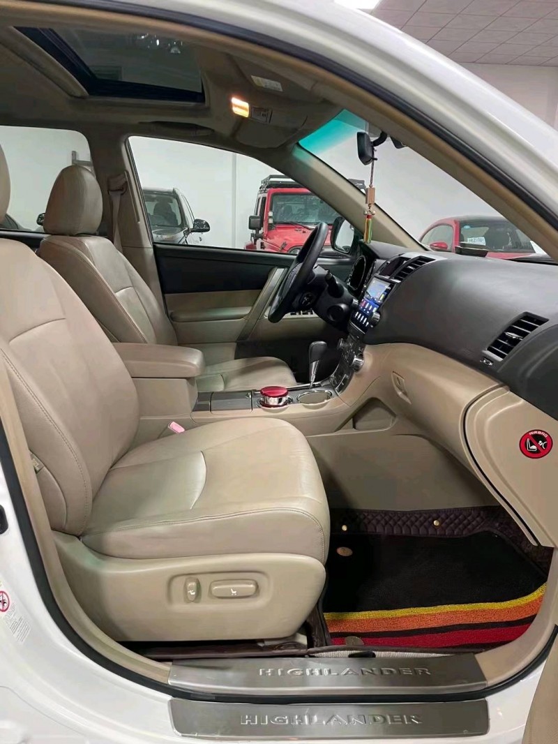 廊坊13年丰田汉兰达6