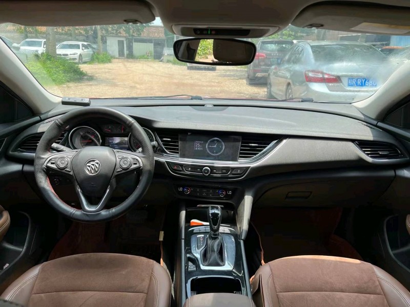 广州18年别克君威5