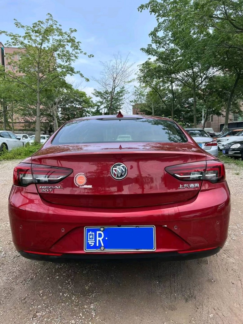 广州18年别克君威9