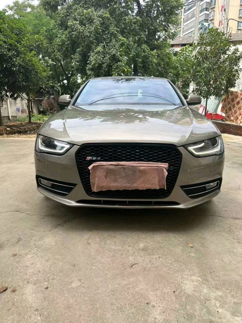 宜昌14年奥迪A4L1