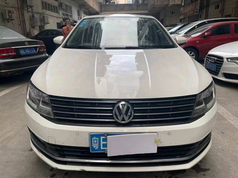 广州17年大众朗逸1