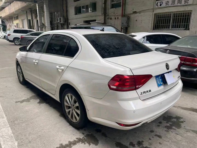 广州17年大众朗逸7