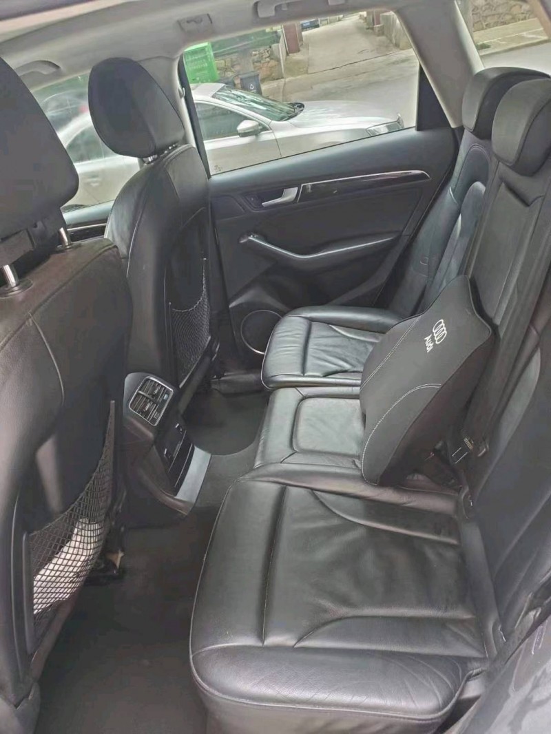 宜昌14年奥迪Q57