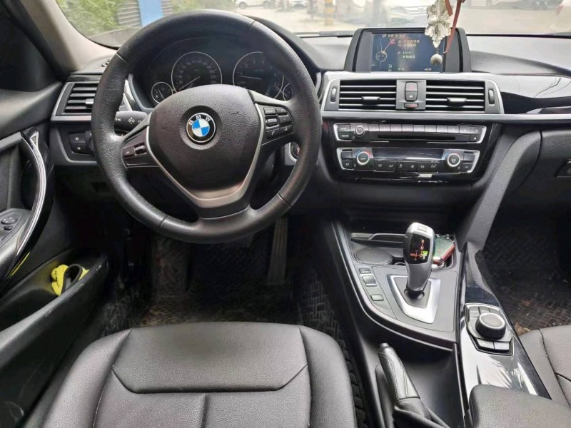 宜昌17年宝马3系5