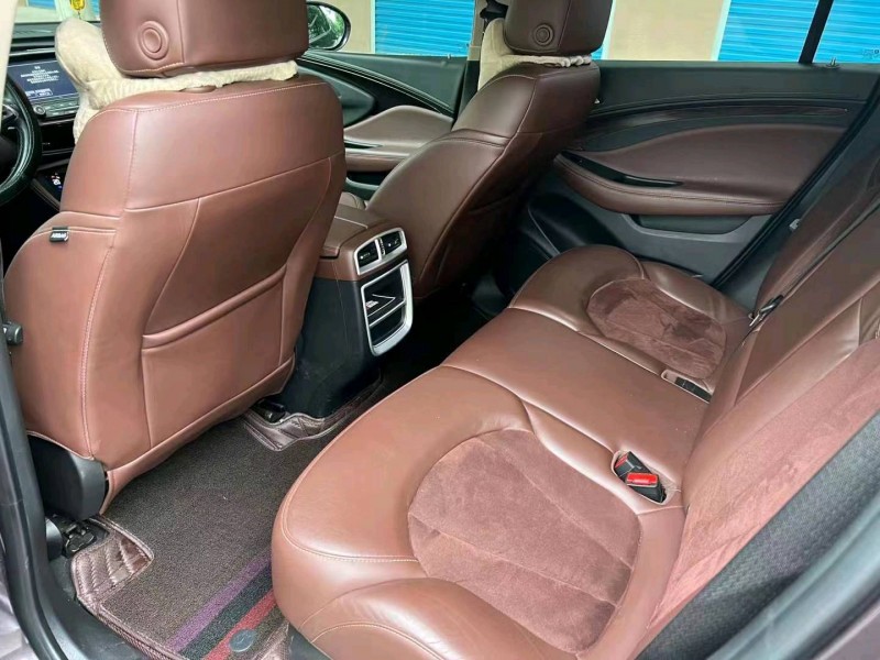 邵阳17年别克昂科威6