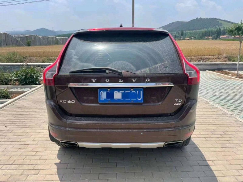 枣庄15年沃尔沃XC609