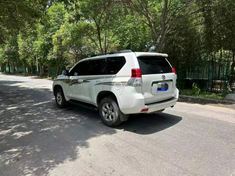 平顶山13年丰田普拉多7