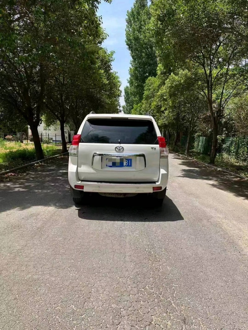 平顶山13年丰田普拉多8