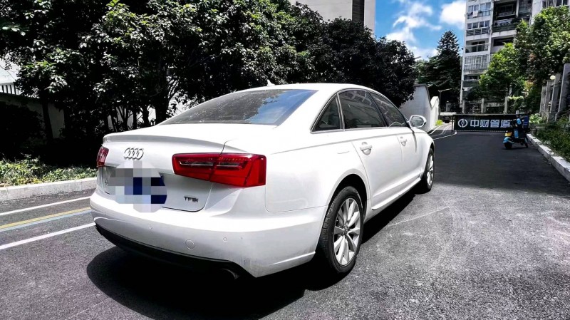 嘉兴14年奥迪A6L3