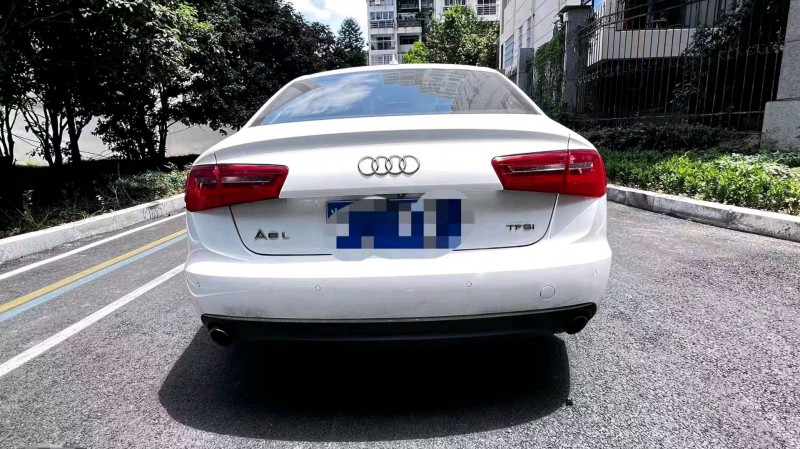 嘉兴14年奥迪A6L6