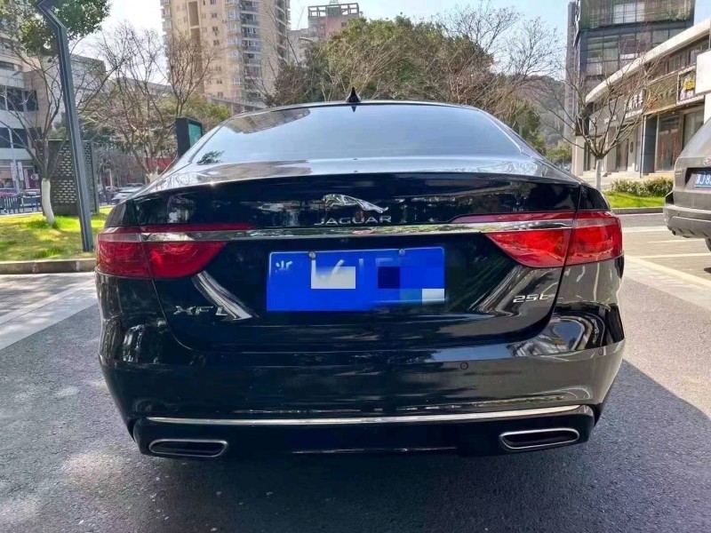 嘉兴18年捷豹XFL9
