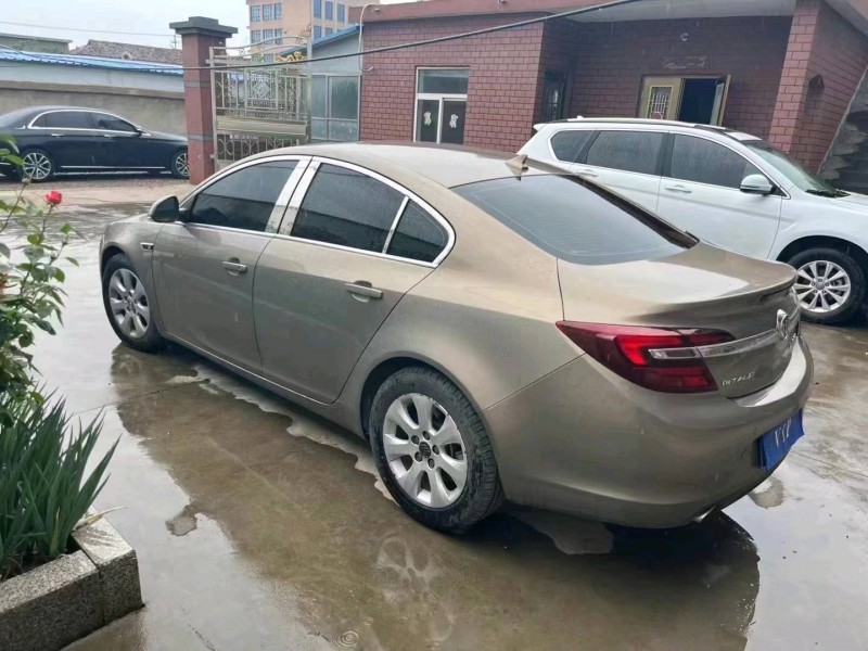 苏州14年别克君威2