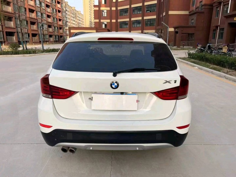 东营16年宝马X18