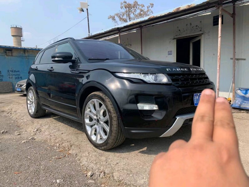 天津12年路虎极光4