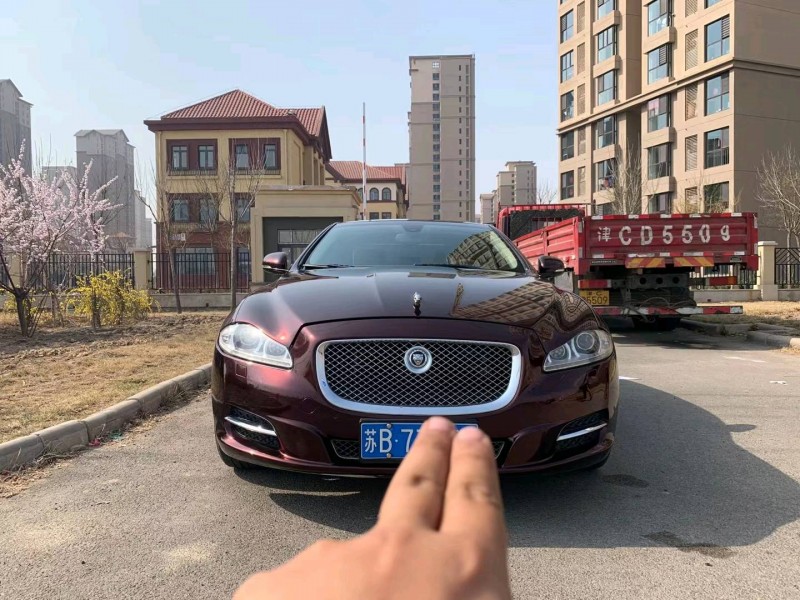 天津12年捷豹XJL1